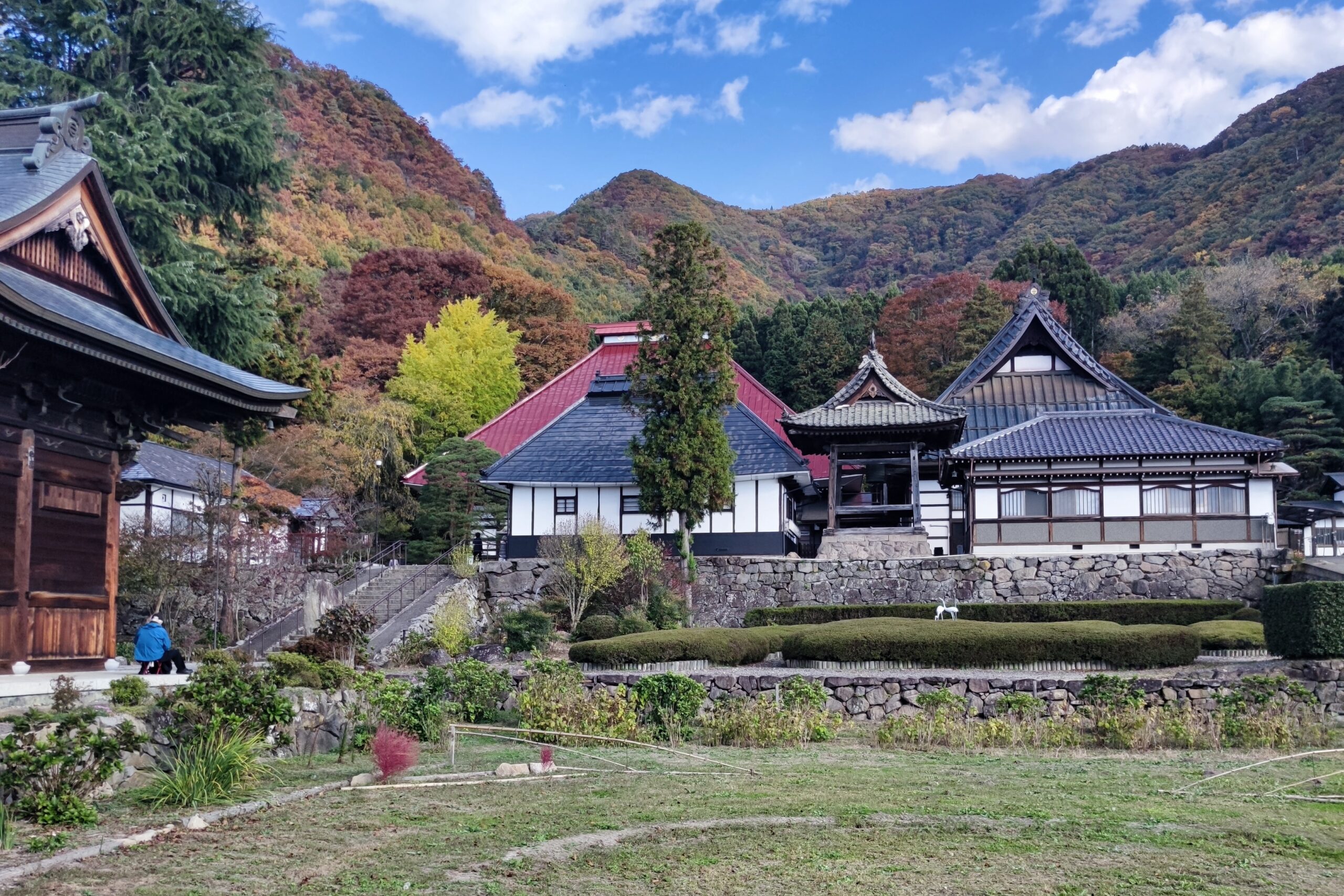 Tailor made self-guided tour, Nagano, Obuse, Japan